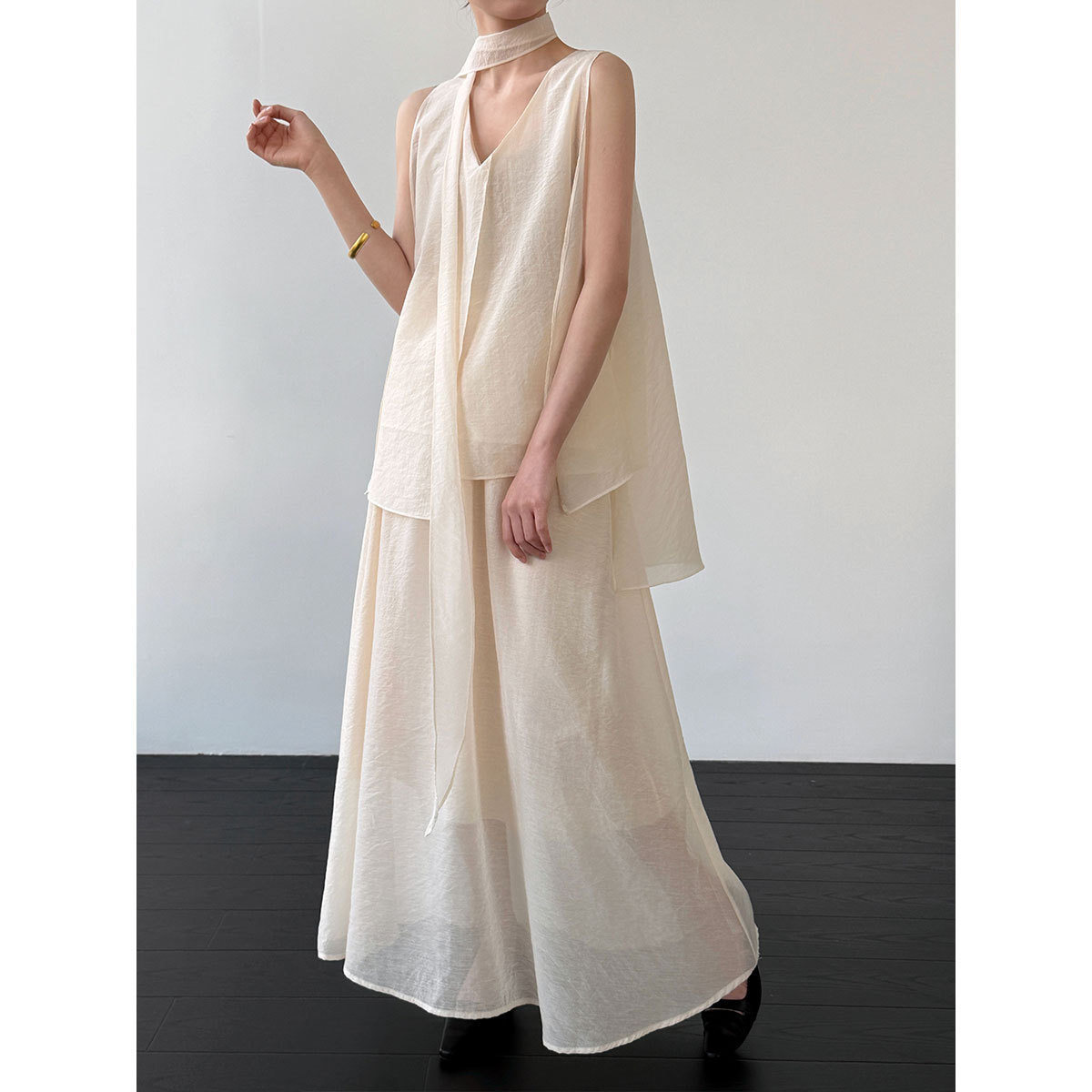 Women'S Fashion Trends Spring 2026 - 2026 Women Lace-Up V-Neck Sleeveless Blouses